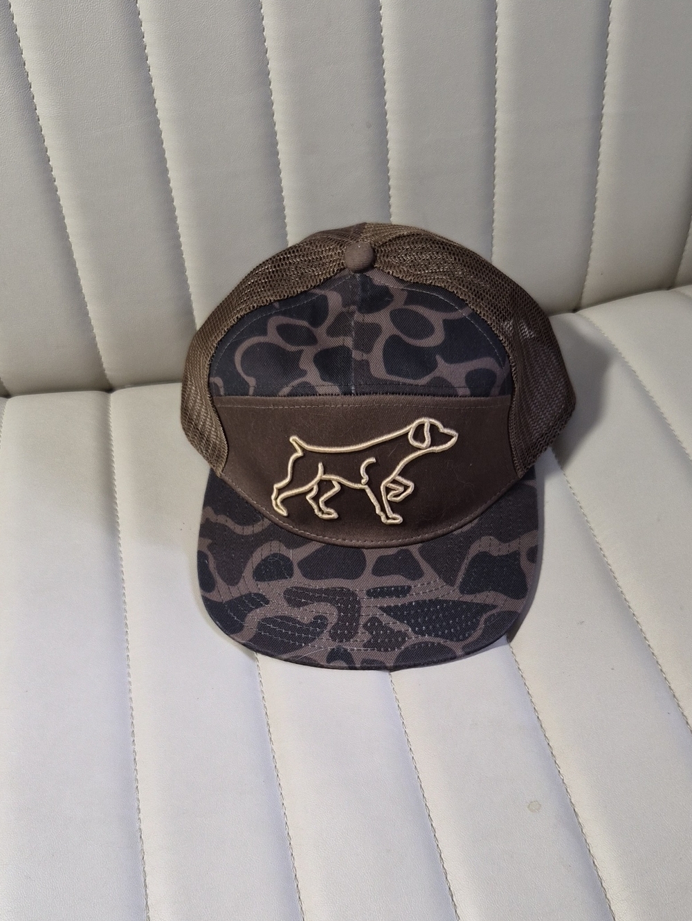 Buckle Hat Funk Lagoon Dog Outline Mesh Back Cap - Brown
